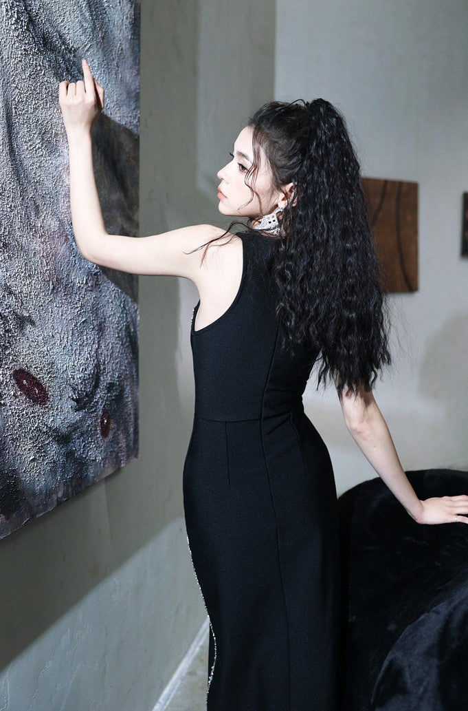 DOLLY Elegant Black Rhinestone Sleeveless Slim Fit Long Slit Dinner Dress-ALORA (V)