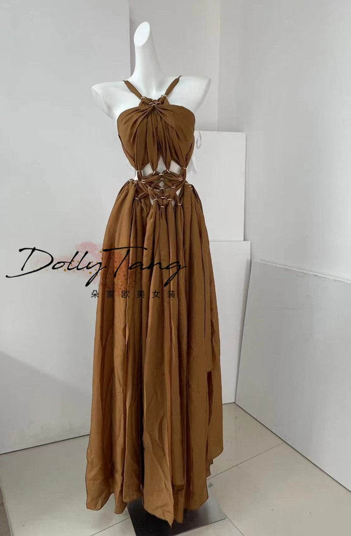 DOLLY Elegant Brown Halter Neck Loose High Waist Pleated Resort Dress-VEe