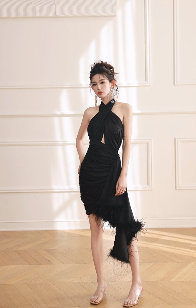DOLLY Luxury Black Swan Cross Feather Halterneck Backless Date Dress-PRAGYA