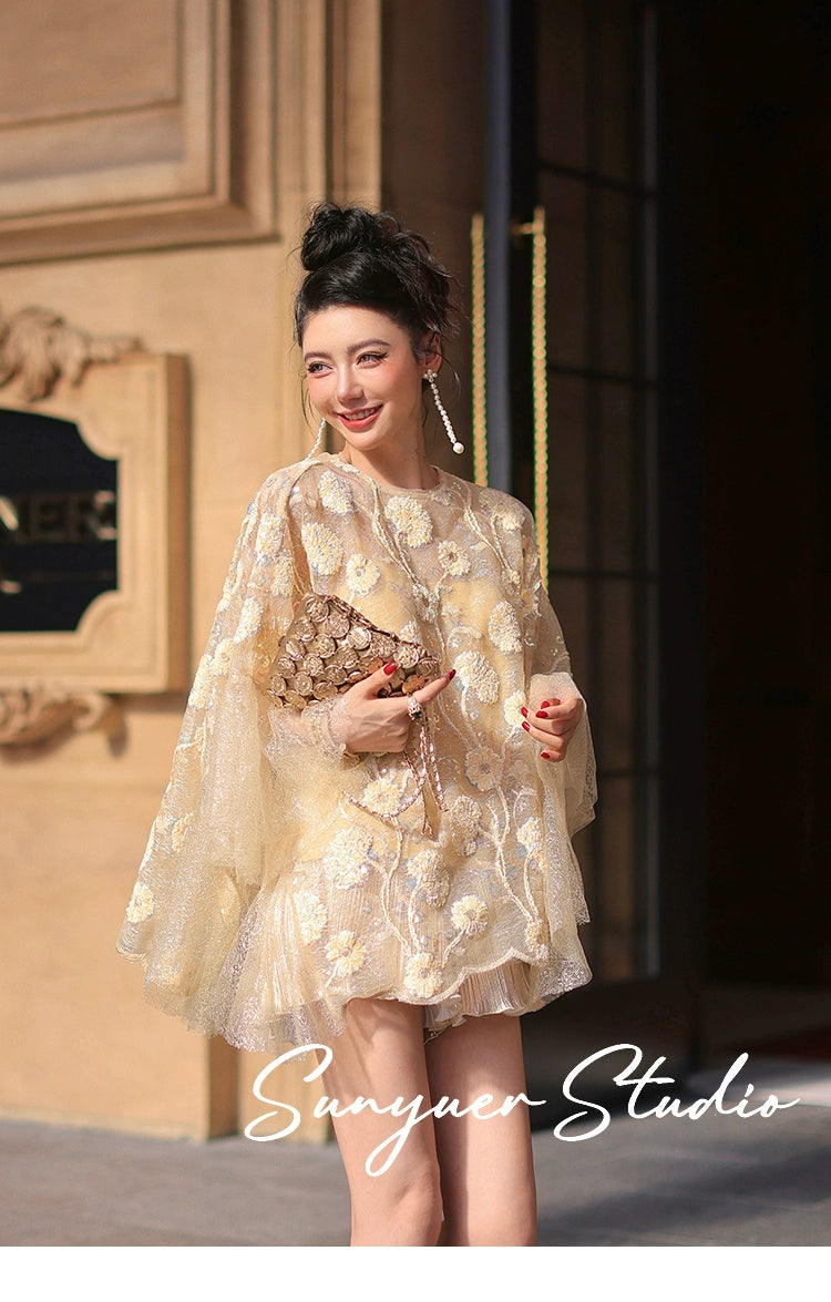 Exquisite Three-dimensional flower cape top + gilt wavy short suit set - Ilyia
