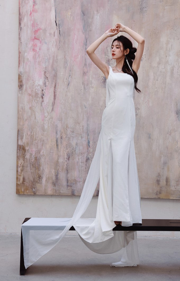 DOLLY Luxury White Graceful Sleeveless Square Collar Wedding Dress-MARY