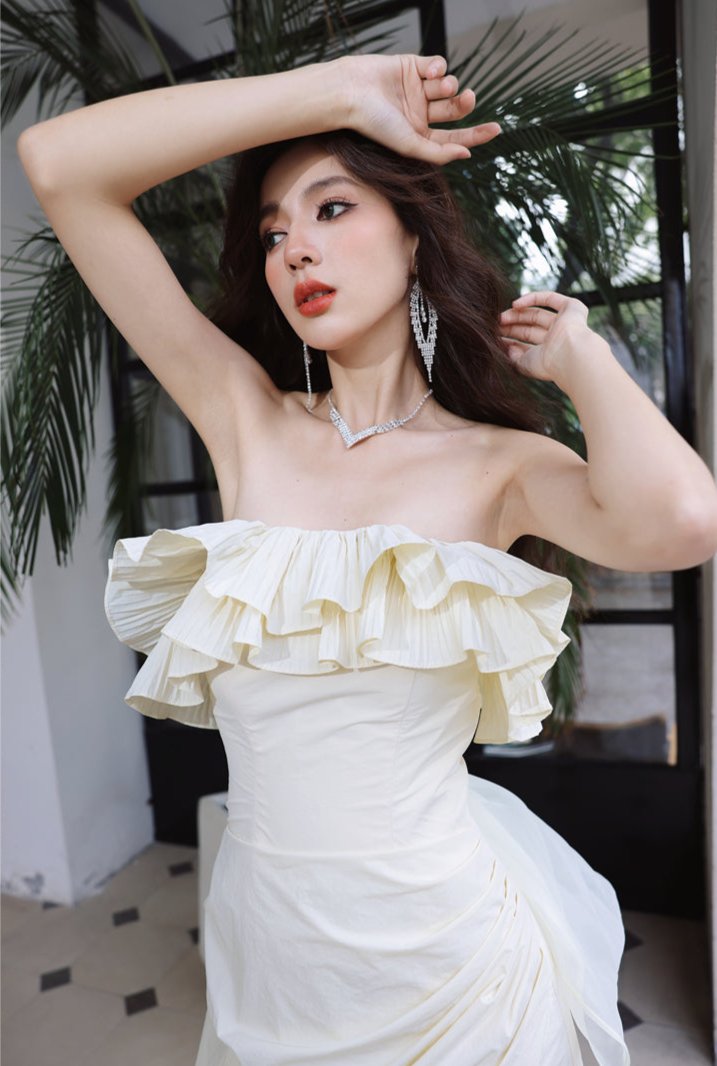 DOLLY Elegant Off White Ruffle Tube Top Long Pleated Wedding Guest Dress-VIVA
