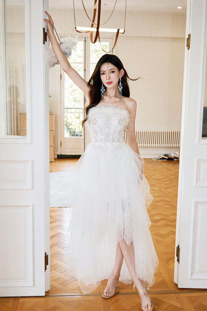 DOLLY Elegant White French Style Feather Chest Wrap Wedding Dress-MARIA (V)