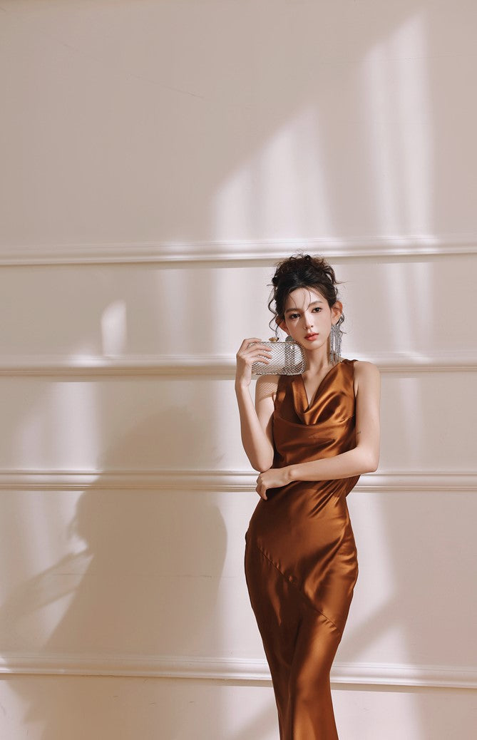 DOLLY Elegant Brown Retro Sleeveless Halter Neck Long Cocktail Dress-GIDDY