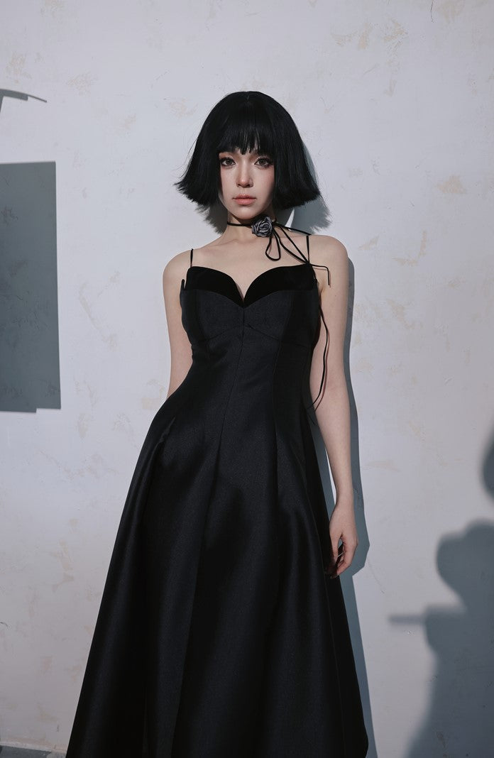 DOLLY Elegant Black French Style V-Neck High Waist A-line Suspender Date Dress-NECHE (V)