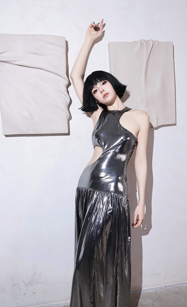 DOLLY High End Liquid Sliver Grey Crew Neck Sleeveless Pleated Street Dress-LEZY