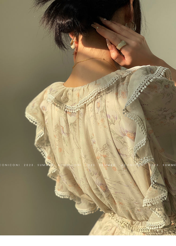 Aconiconi Elegant V-Neck Palace Sleeve Short layered  Dress-Lanshan Qimeng