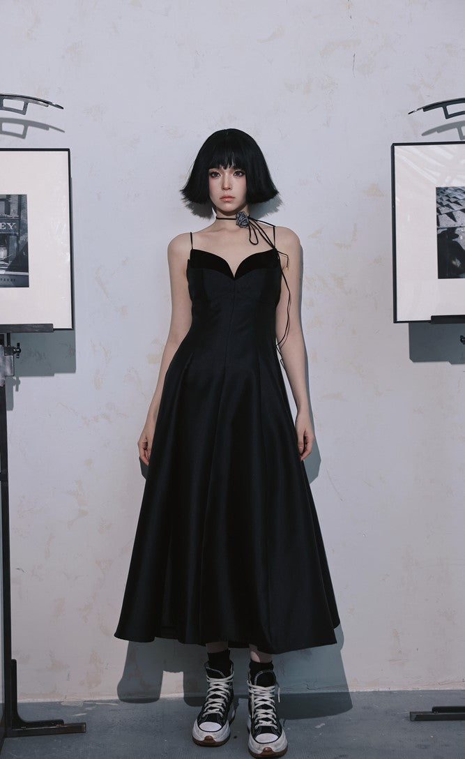 DOLLY Elegant Black French Style V-Neck High Waist A-line Suspender Date Dress-NECHE (V)