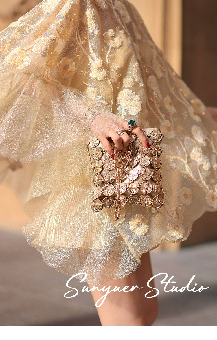 Exquisite Three-dimensional flower cape top + gilt wavy short suit set - Ilyia