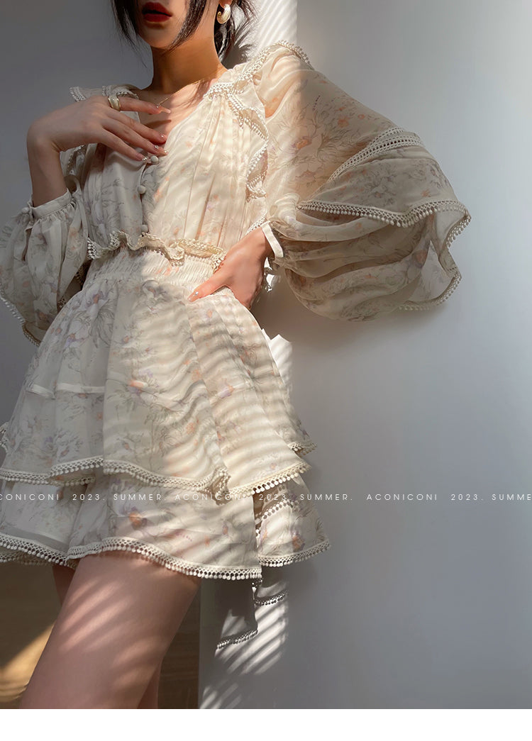 Aconiconi Elegant V-Neck Palace Sleeve Short layered  Dress-Lanshan Qimeng