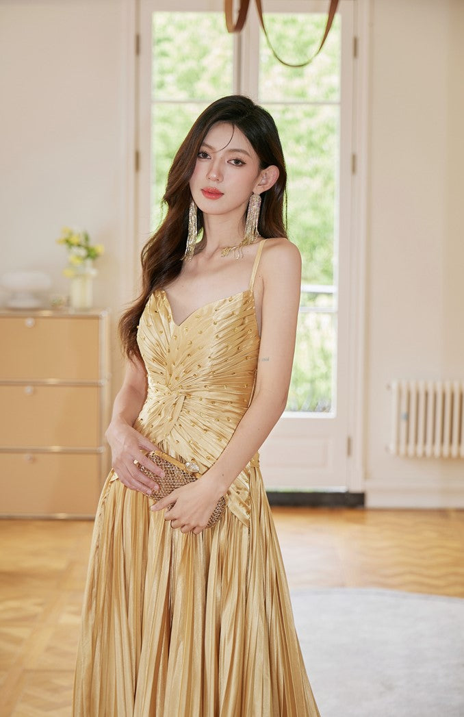 DOLLY Elegant Gold Sleeveless Beaded Pleated Large Swing Dress-GRACIA (V)