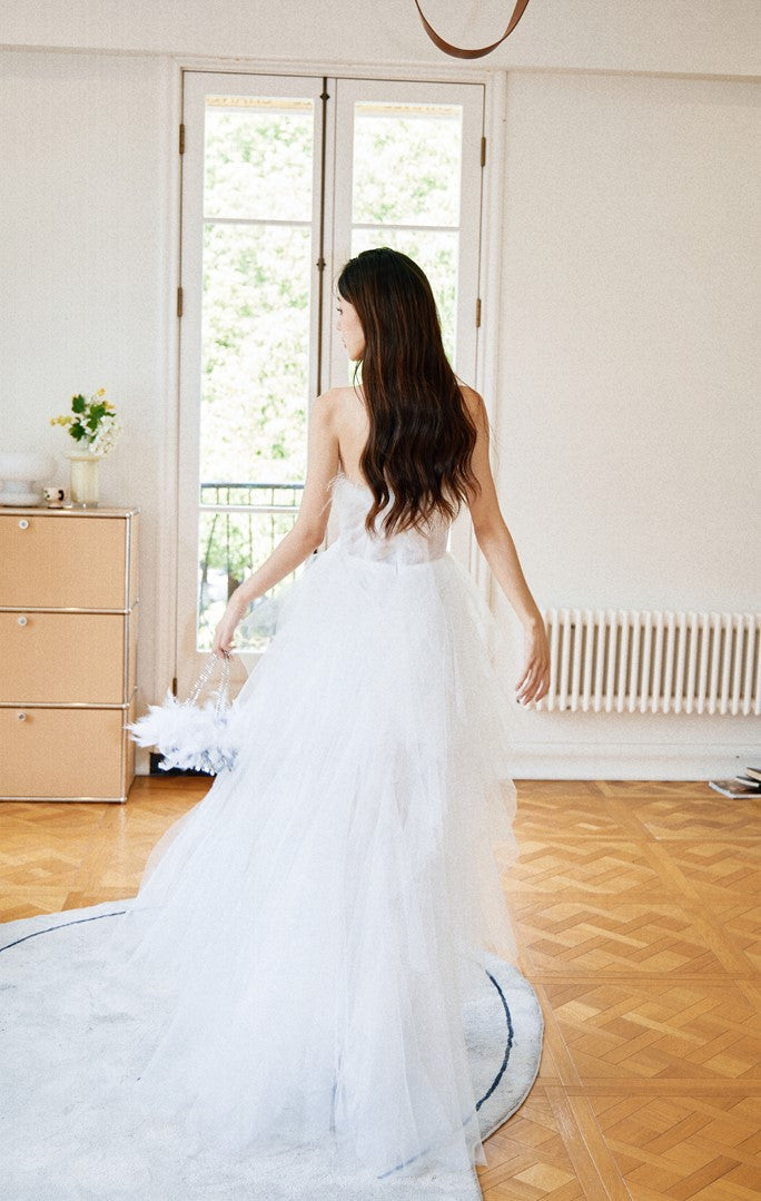 DOLLY Elegant White French Style Feather Chest Wrap Wedding Dress-MARIA (V)