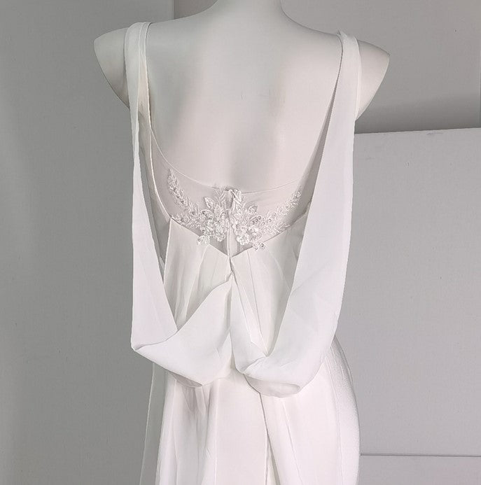 DOLLY Luxury White Graceful Sleeveless Square Collar Wedding Dress-MARY