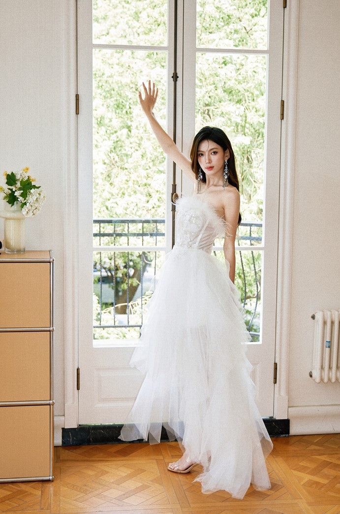 DOLLY Elegant White French Style Feather Chest Wrap Wedding Dress-MARIA (V)