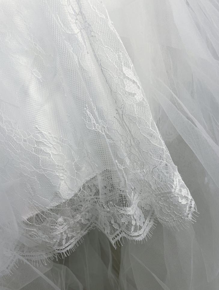 DOLLY Elegant White Two Piece Bandeau Wedding Dress-MUNA