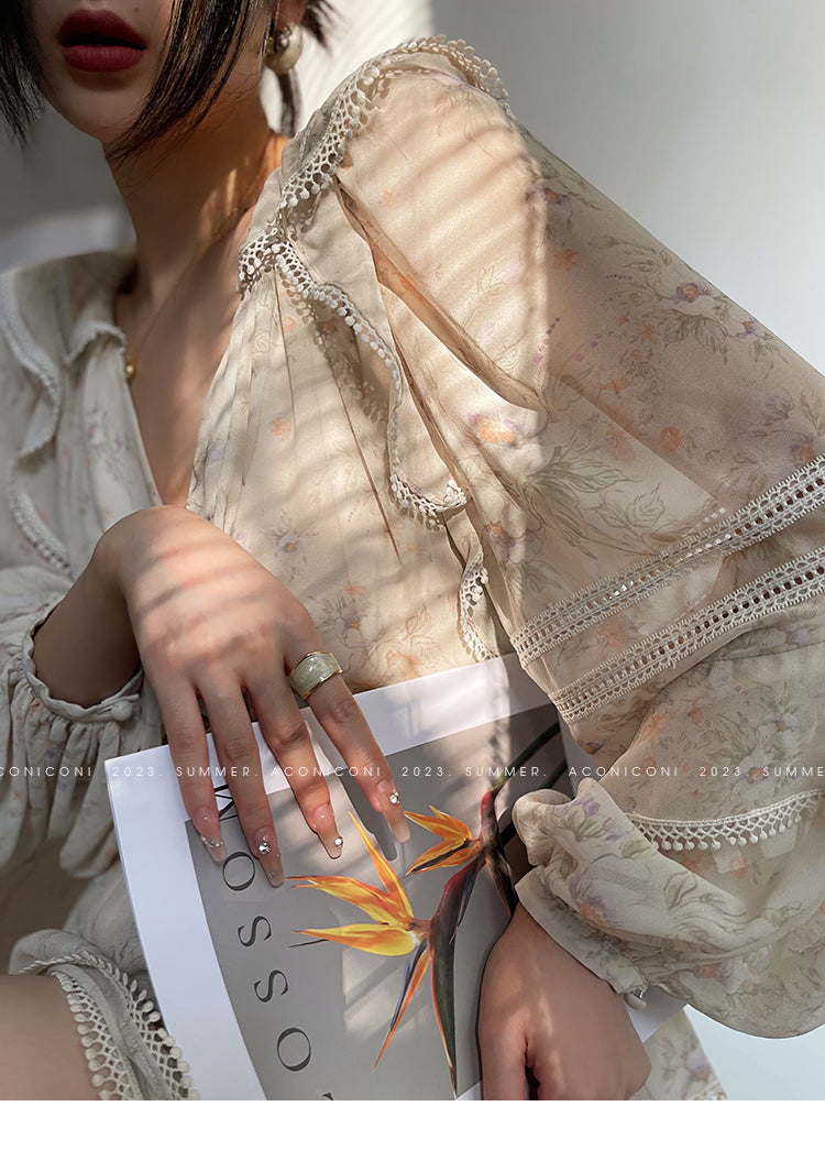 Aconiconi Elegant V-Neck Palace Sleeve Short layered  Dress-Lanshan Qimeng