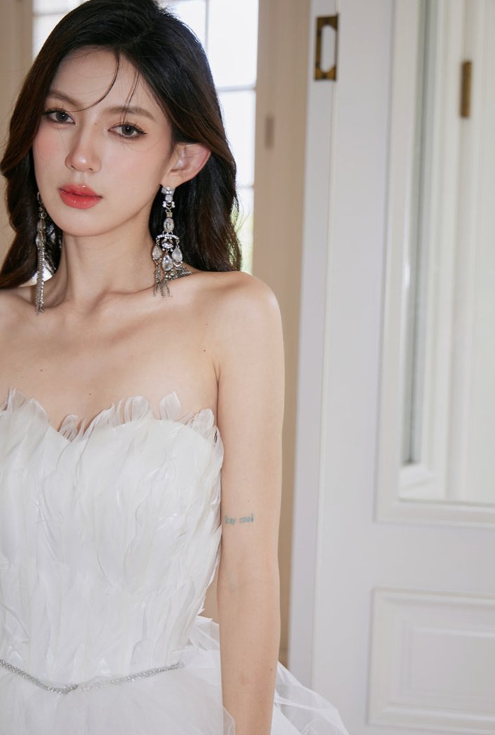 DOLLY Luxury White Feather Tube Top Sleeveless Trail Wedding Dress-ATHINA