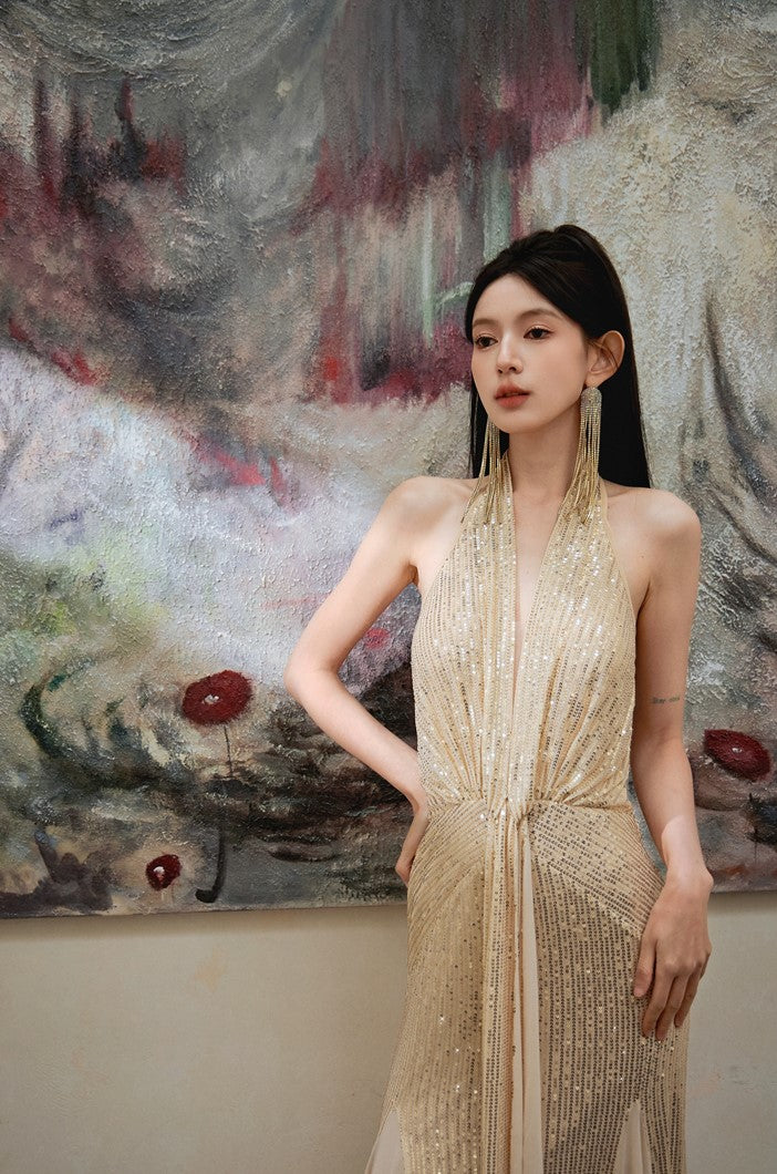 DOLLY Elegant Gold Sleeveless Halter Neck Long Fish Tail Banquet Dress- Carly