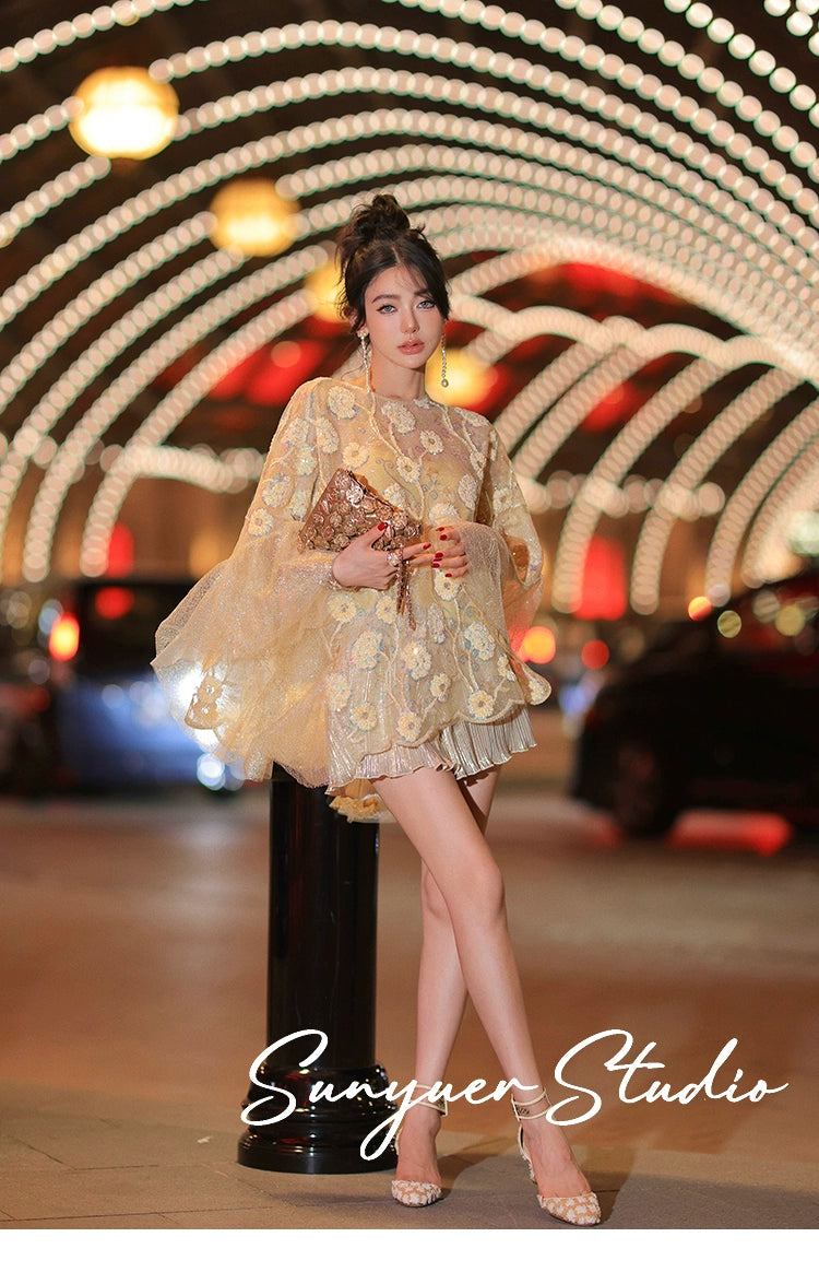 Exquisite Three-dimensional flower cape top + gilt wavy short suit set - Ilyia