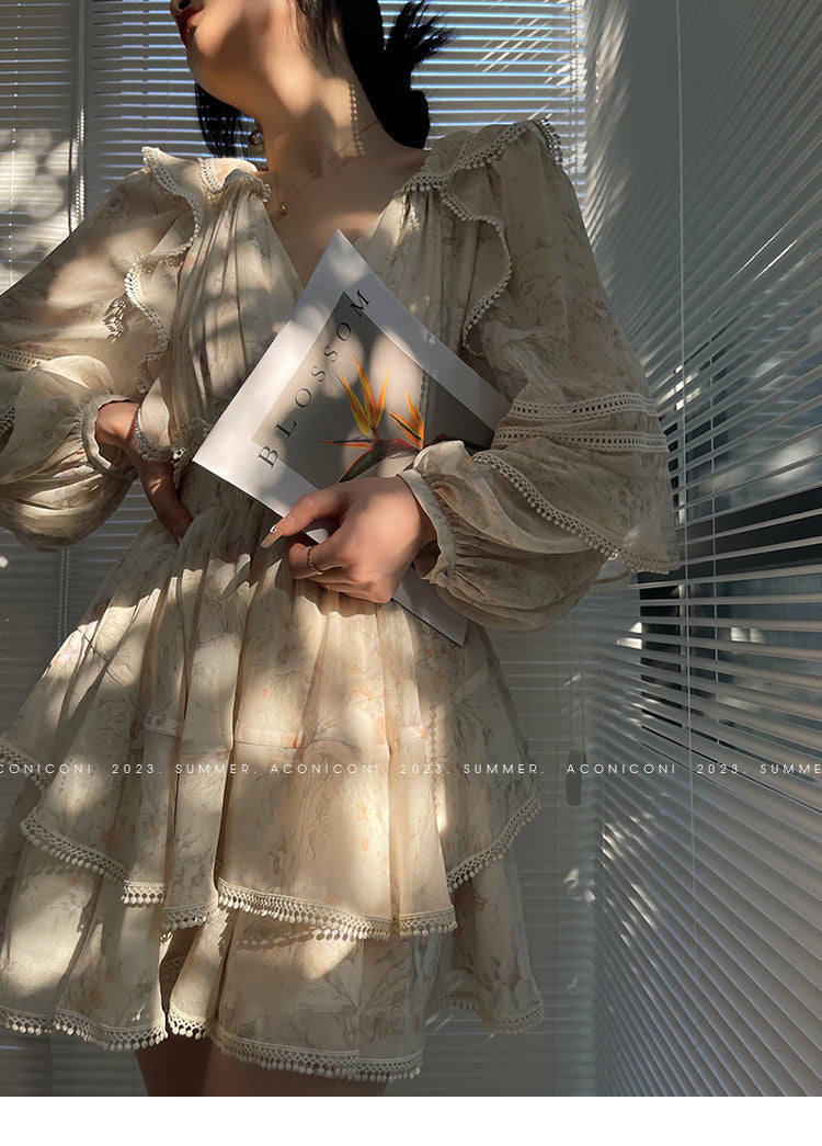 Aconiconi Elegant V-Neck Palace Sleeve Short layered  Dress-Lanshan Qimeng