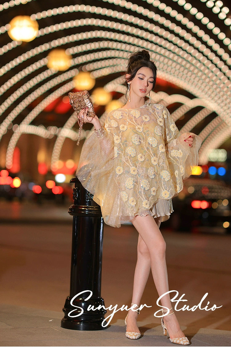 Exquisite Three-dimensional flower cape top + gilt wavy short suit set - Ilyia