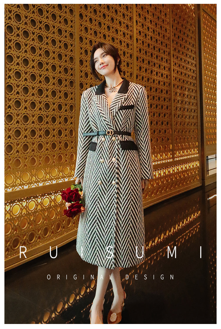 Design sense niche high-end black and white herringbone stitching classic suit collar long coat- Duli