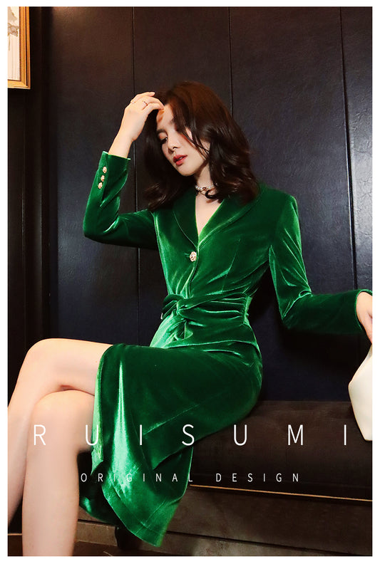 New retro light luxury design sense velvet simple self-cultivation feminine long-sleeved dress- Filia