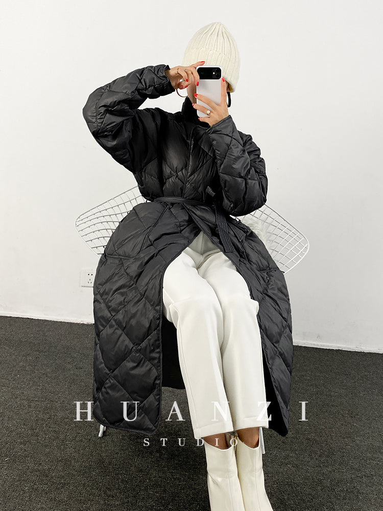 Huanzi custom Korean version loose waist tie white down jacket - Kara