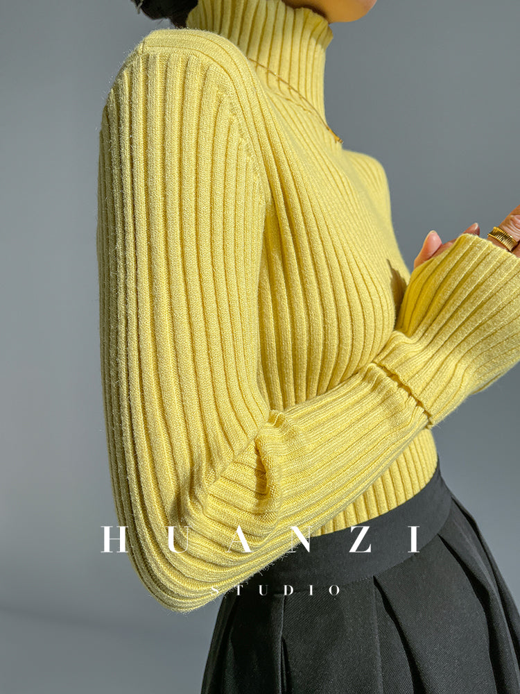 High end pile collar knitted turtleneck sweater -Sulia Cream butter