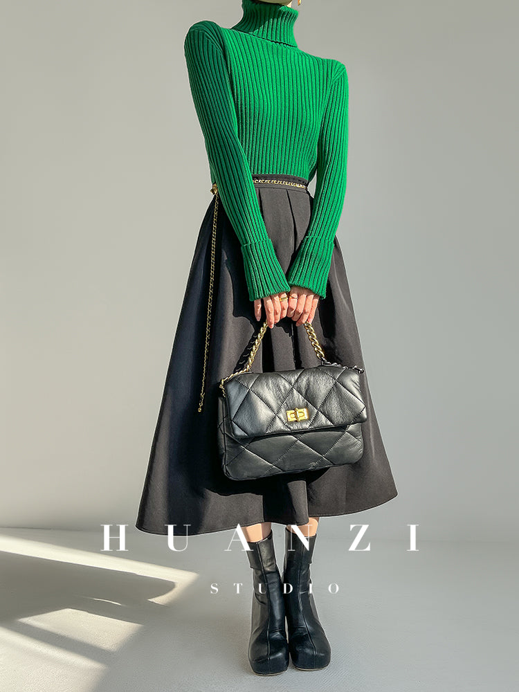 High end pile collar knitted turtleneck sweater -Sulia Painting Green