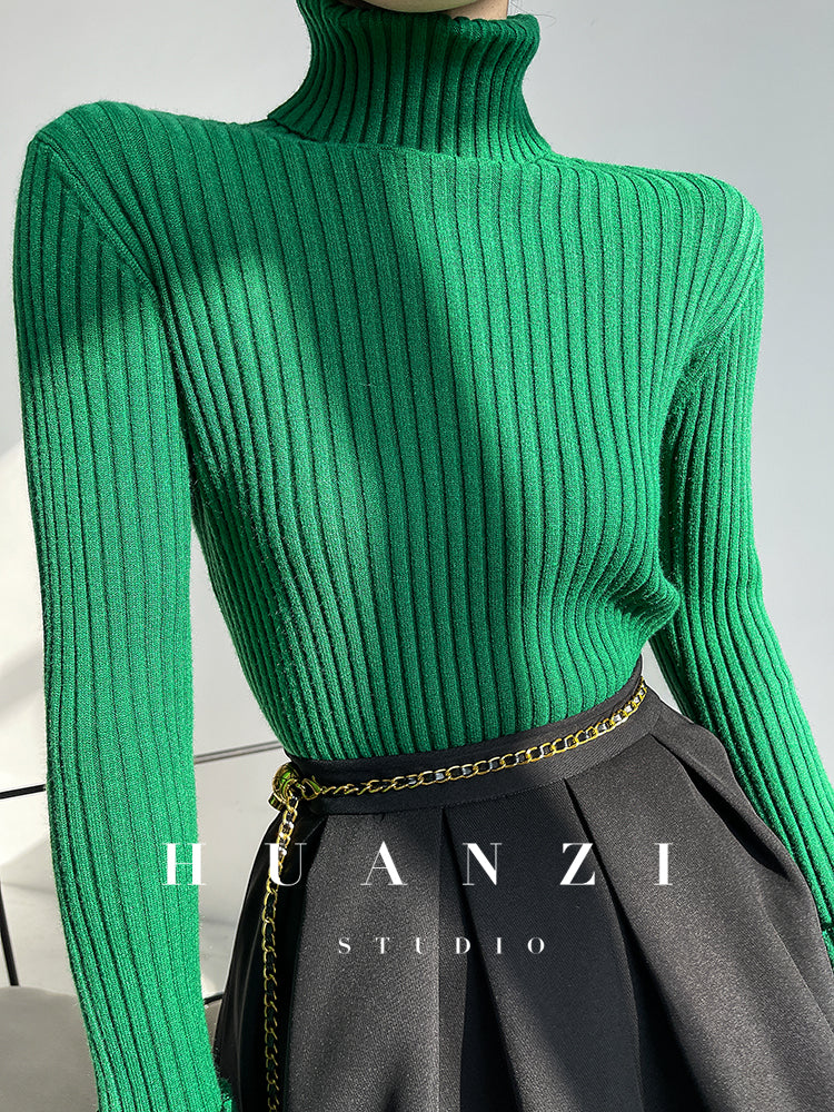 High end pile collar knitted turtleneck sweater -Sulia Painting Green