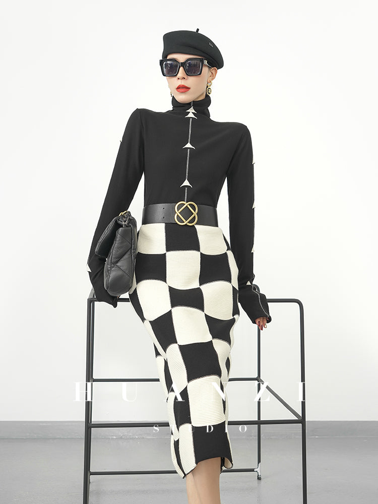 Huanzi classic black and white checkerboard high waist slim knitted fishtail skirt for women- Tiloa