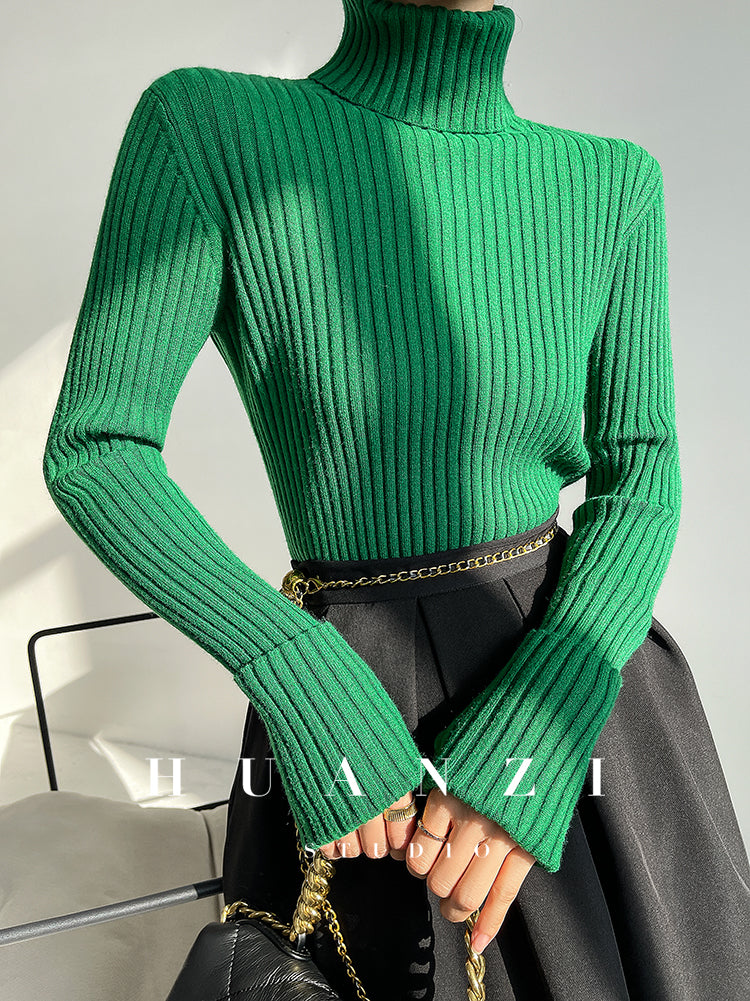 High end pile collar knitted turtleneck sweater -Sulia Painting Green
