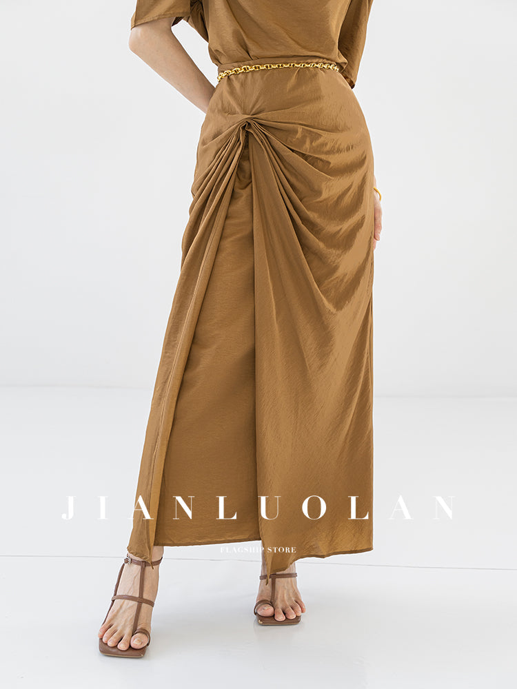 Huanzi custom pleated short-sleeved top + high-waisted heavy kneaded pleated shape split skirt suit