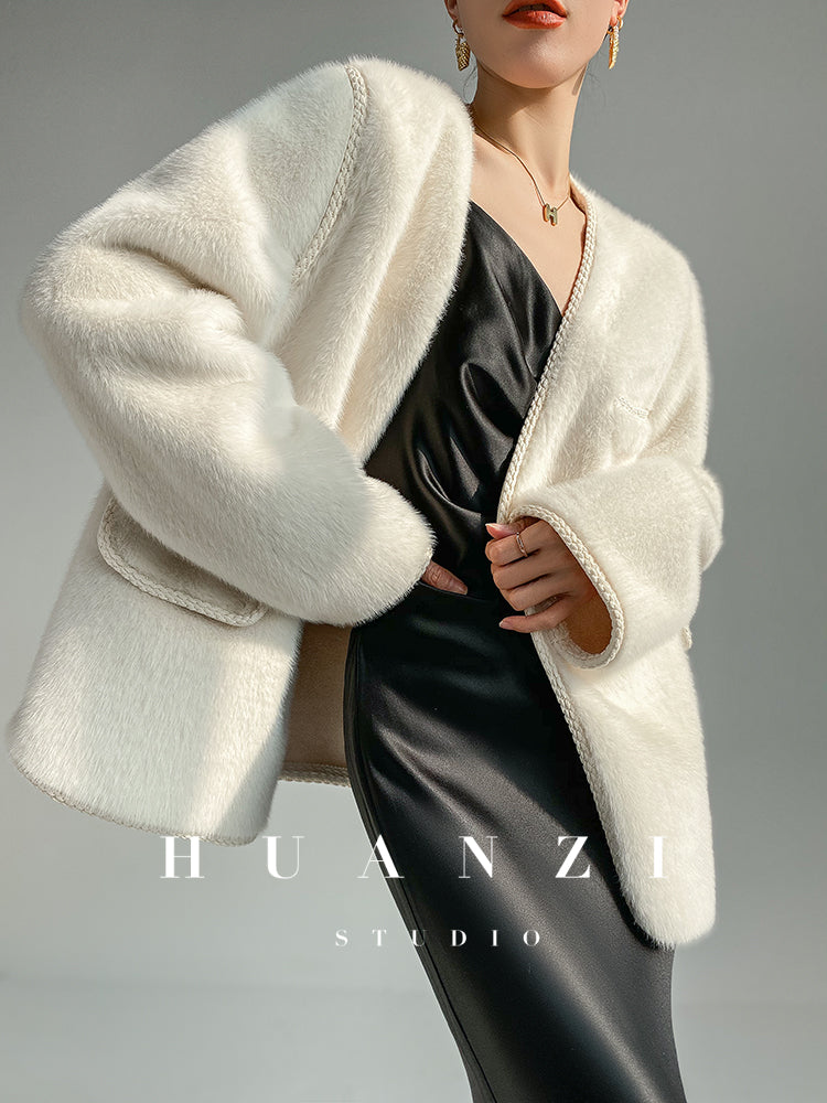 Huanzi green imitation fur autumn winter coat - Miiw