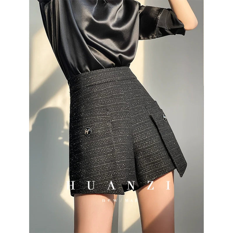 Huanzi yarn wool woven A-line high-waisted tweed shorts - mwaw