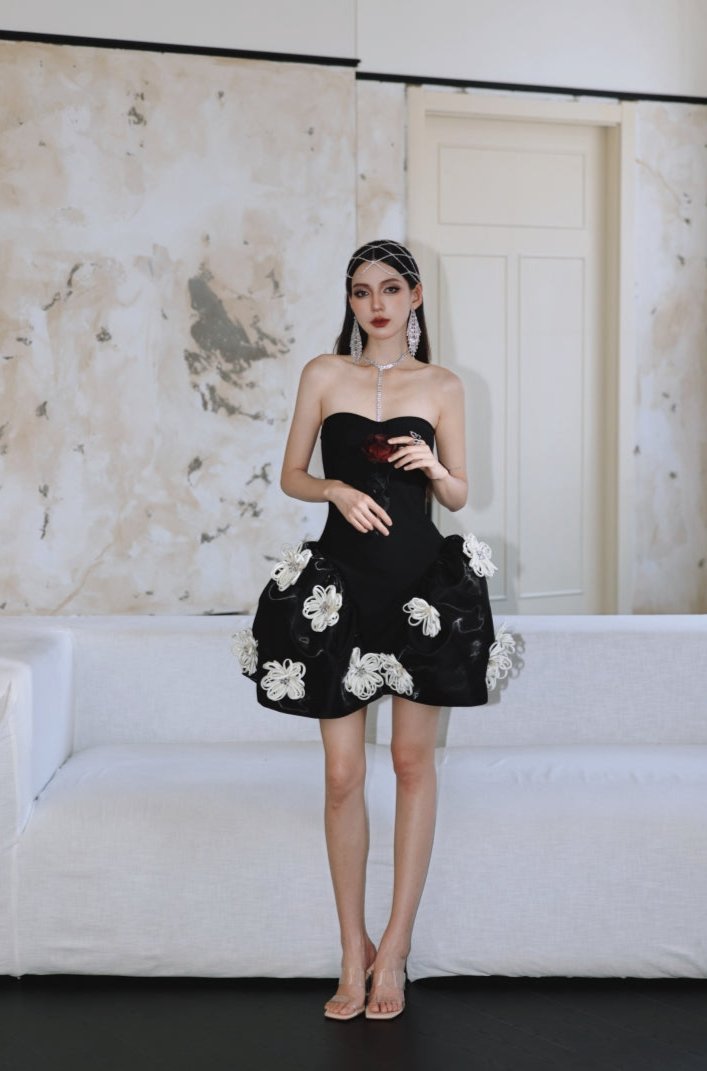 DOLLY Luxury Black Strapless Chet Wrap Flower Embroidered Tutu Cocktail Dress-Losa