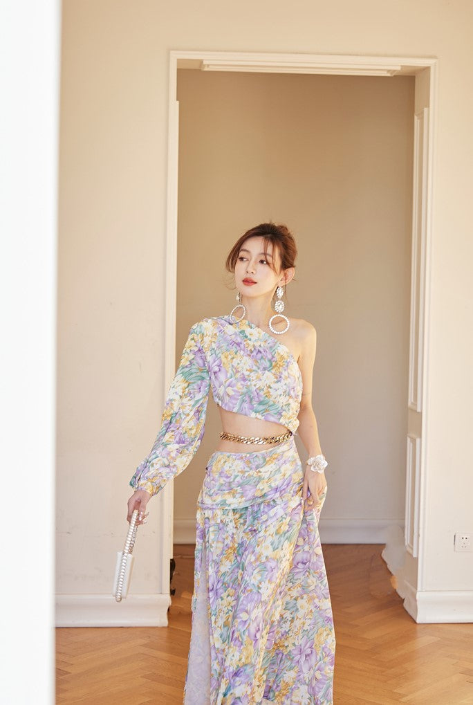 DOLLY Luxury Floral One Sleeve Off Shoulder Waist Baring Slit Resort Dress-LYRA