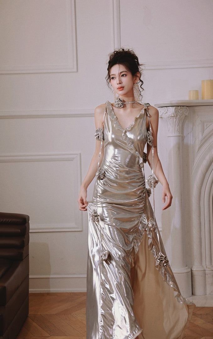 DOLLY Elegant Retro Sliver Gold Deep V-Neck Sleeveless Flower Long Cocktail Dress- Nisa