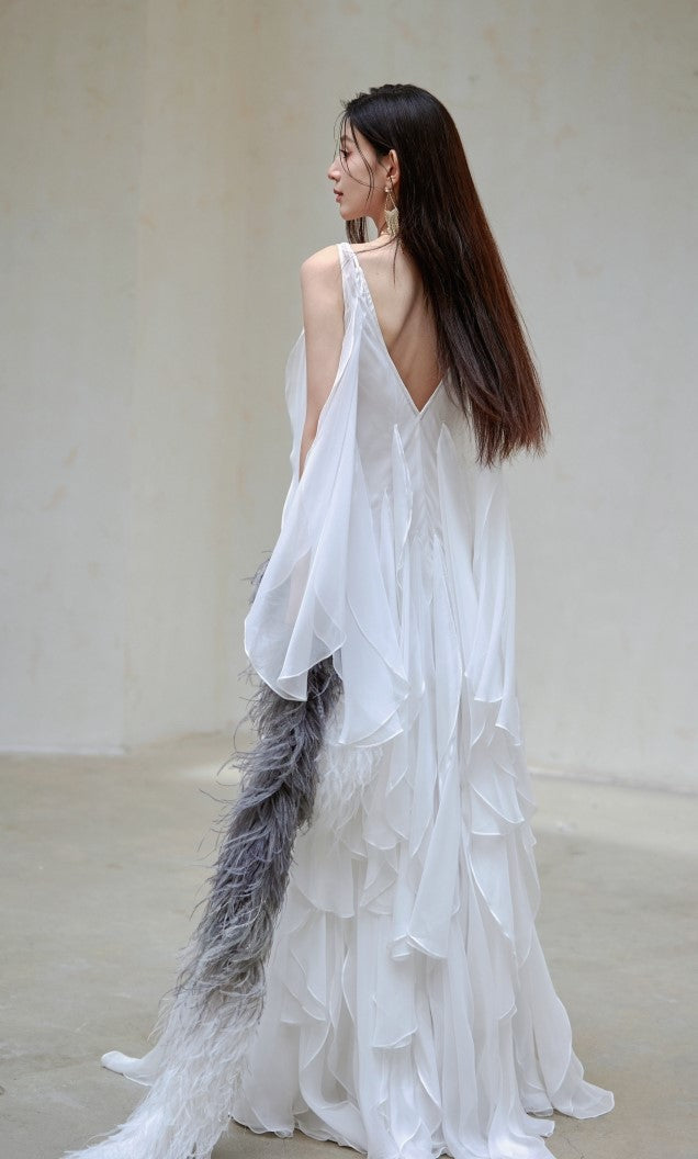 DOLLY Luxury White V-Neck Sleeveless Loose Ruffle Wedding Dress-Yola M / White DOLLY Luxury White V-Neck Sleeveless Loose Ruffle Wedding Dress-Yola M / White
