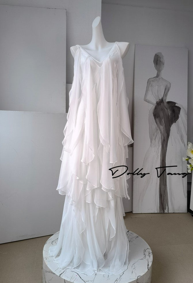 DOLLY Luxury White V-Neck Sleeveless Loose Ruffle Wedding Dress-Yola