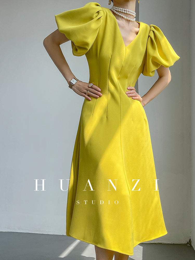 HUANZI summer V-neck dress midi puff sleeves French waist A-line dress - Narai