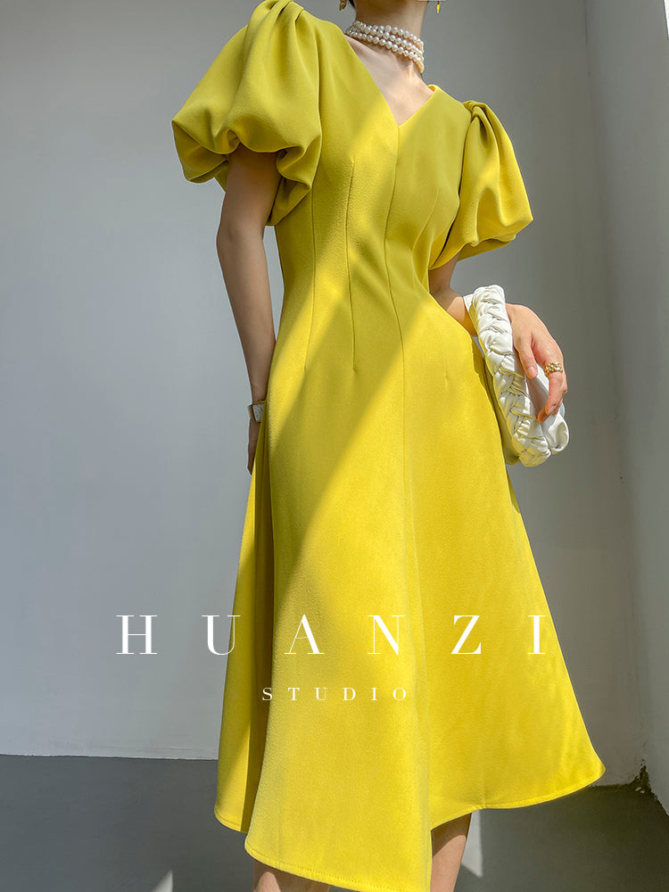 HUANZI summer V-neck dress midi puff sleeves French waist A-line dress - Narai