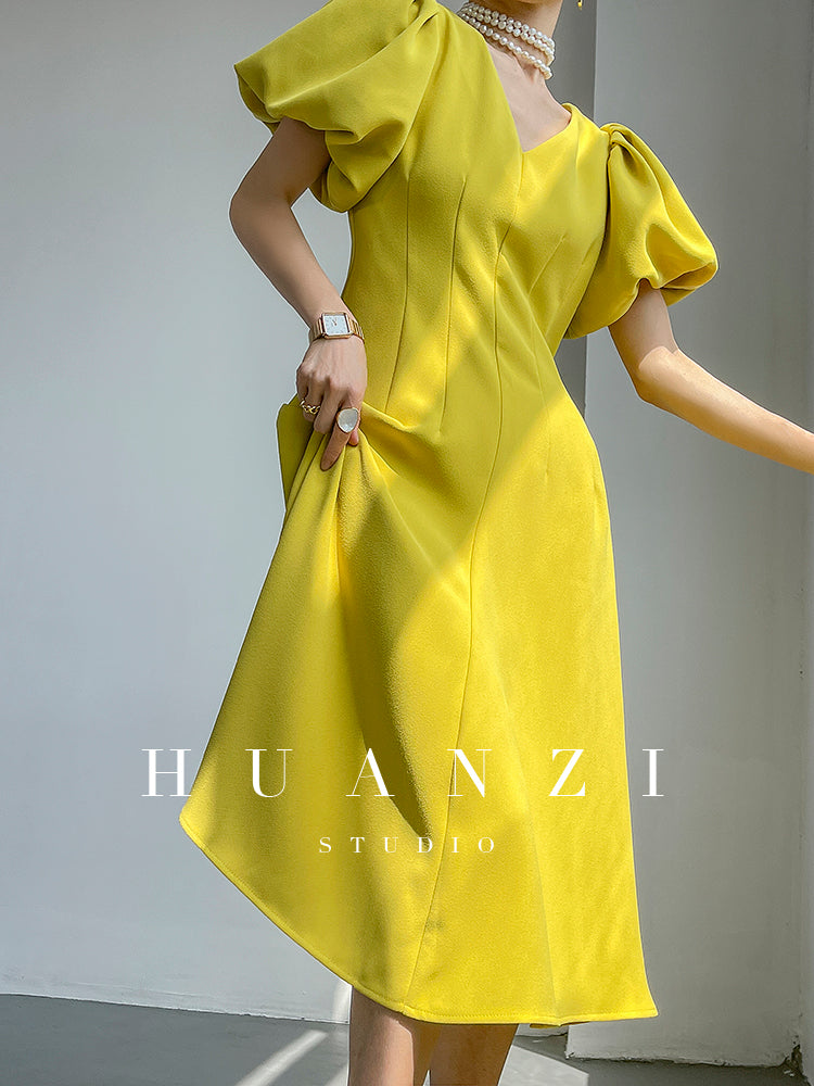 HUANZI summer V-neck dress midi puff sleeves French waist A-line dress - Narai