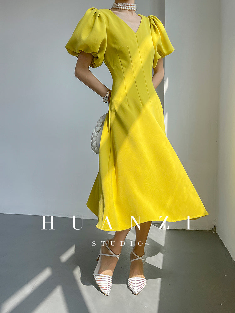 HUANZI summer V-neck dress midi puff sleeves French waist A-line dress - Narai