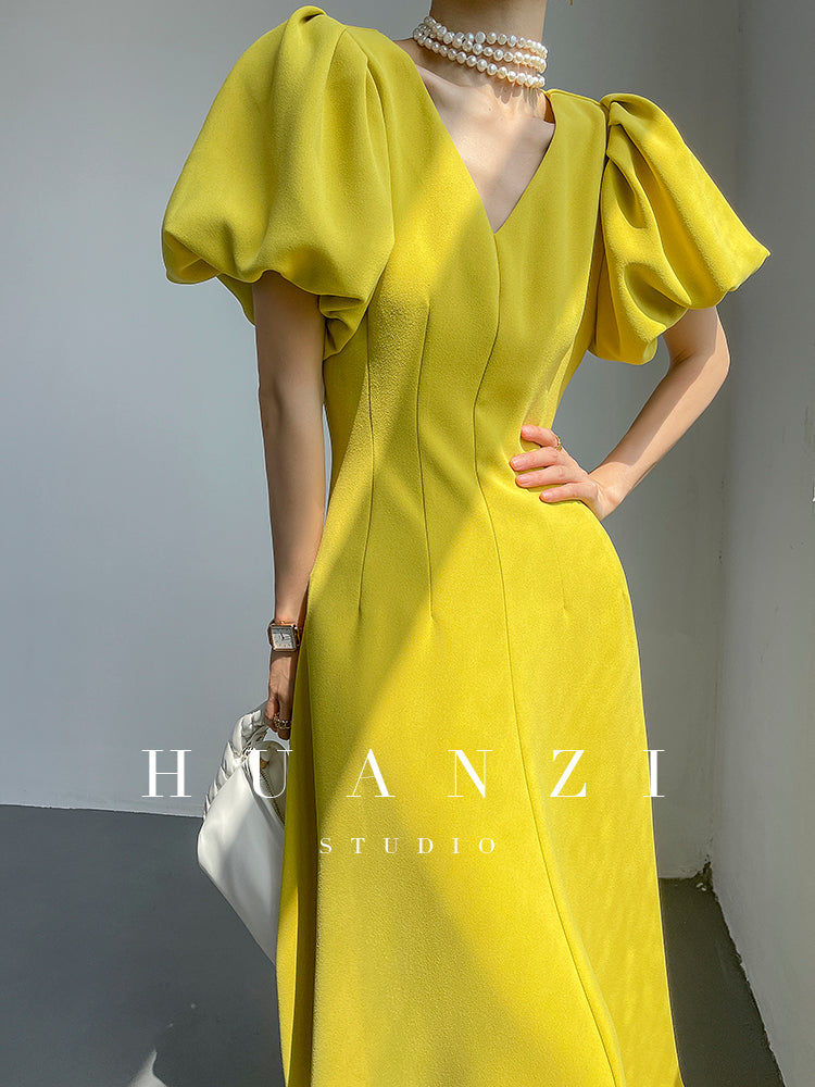 HUANZI summer V-neck dress midi puff sleeves French waist A-line dress - Narai