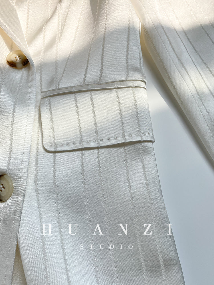 Huanzi high end tri-acetic satin drape high-end suit white silk blazer suit -Bioba